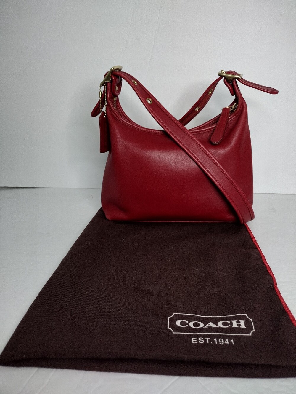 Vintage Y2K COACH Red Leather Legacy Small Hobo Bag 9136 Rare Cherry Red - Picture 2 of 16